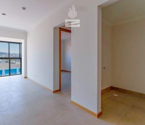Apartamento no Bairro Centro em Blumenau com 1 Dormitórios e 36 m² - 8027