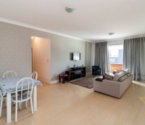 Apartamento no Bairro Centro em Blumenau com 2 Dormitórios (1 suíte) e 109.12 m² - 3319139