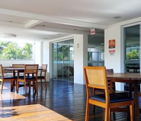 Apartamento no Bairro Centro em Blumenau com 1 Dormitórios e 28 m² - 5611181