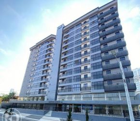 Apartamento no Bairro Centro em Blumenau com 1 Dormitórios e 36 m² - RD804
