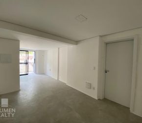 Apartamento no Bairro Centro em Blumenau com 2 Dormitórios (2 suítes) e 57.26 m² - 3110469