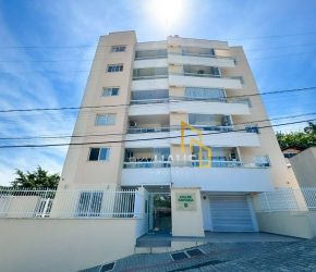 Apartamento no Bairro Fortaleza em Blumenau com 2 Dormitórios (1 suíte) e 60 m² - AP0404