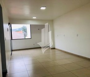 Apartamento no Bairro Fortaleza em Blumenau com 3 Dormitórios (1 suíte) e 230 m² - 4423