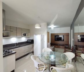Apartamento no Bairro Fortaleza em Blumenau com 3 Dormitórios (1 suíte) e 76 m² - 6728