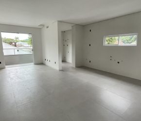 Apartamento no Bairro Garcia em Blumenau com 3 Dormitórios (1 suíte) e 87 m² - 7020605