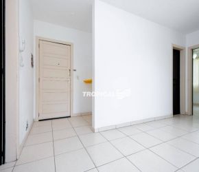 Apartamento no Bairro Garcia em Blumenau com 2 Dormitórios e 51 m² - AP2870
