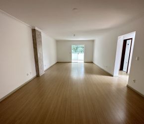 Apartamento no Bairro Itoupava Norte em Blumenau com 3 Dormitórios (1 suíte) e 130 m² - 3690636