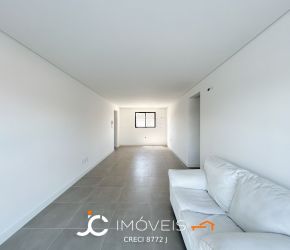 Apartamento no Bairro Itoupava Norte em Blumenau com 3 Dormitórios (3 suítes) e 93 m² - AP0090