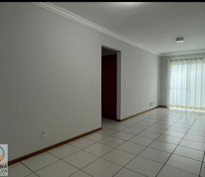 Apartamento no Bairro Itoupava Norte em Blumenau com 2 Dormitórios (1 suíte) e 77.48 m² - 1069