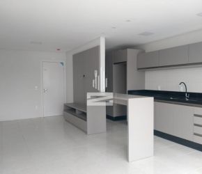 Apartamento no Bairro Itoupava Seca em Blumenau com 2 Dormitórios (1 suíte) e 72 m² - 249