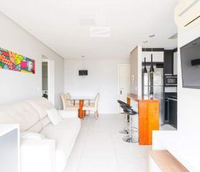 Apartamento no Bairro Itoupava Seca em Blumenau com 2 Dormitórios (1 suíte) e 63 m² - 6396