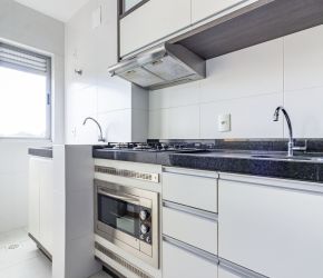Apartamento no Bairro Itoupava Seca em Blumenau com 2 Dormitórios e 57 m² - 6841467
