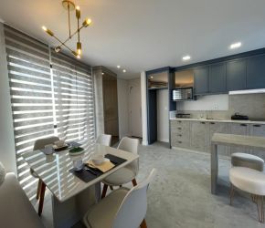 Apartamento no Bairro Itoupava Seca em Blumenau com 2 Dormitórios (1 suíte) e 34.54 m² - Skyline Blue Ap 304