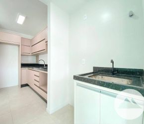 Apartamento no Bairro Itoupava Seca em Blumenau com 2 Dormitórios (2 suítes) e 85 m² - AP0715