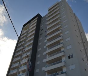 Apartamento no Bairro Itoupava Seca em Blumenau com 3 Dormitórios (1 suíte) e 1 m² - 1861L