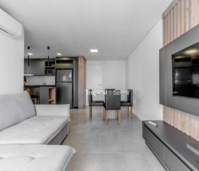 Apartamento no Bairro Itoupava Seca em Blumenau com 1 Dormitórios (1 suíte) e 53 m² - AP3757