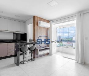 Apartamento no Bairro Itoupava Seca em Blumenau com 2 Dormitórios (1 suíte) e 63 m² - AP1233