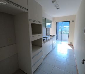 Apartamento no Bairro Itoupava Seca em Blumenau com 3 Dormitórios (1 suíte) e 103 m² - 3470996