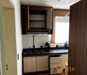 Apartamento no Bairro Itoupavazinha em Blumenau com 2 Dormitórios e 48 m² - 168