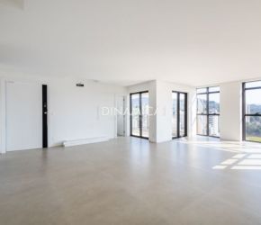 Apartamento no Bairro Jardim Blumenau em Blumenau com 4 Dormitórios (4 suítes) e 265 m² - 3478527