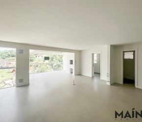 Apartamento no Bairro Ponta Aguda em Blumenau com 3 Dormitórios (3 suítes) e 144.94 m² - 6311413