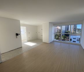 Apartamento no Bairro Ponta Aguda em Blumenau com 3 Dormitórios (3 suítes) e 130 m² - 3690332