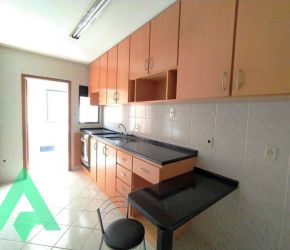 Apartamento no Bairro Ponta Aguda em Blumenau com 2 Dormitórios (2 suítes) e 80 m² - 1335633