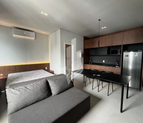 Apartamento no Bairro Ponta Aguda em Blumenau com 1 Dormitórios e 30 m² - 4332