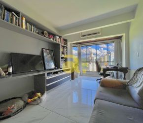 Apartamento no Bairro Ponta Aguda em Blumenau com 3 Dormitórios (1 suíte) e 109 m² - 6004783