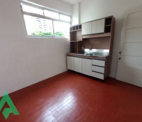 Apartamento no Bairro Ponta Aguda em Blumenau com 3 Dormitórios (1 suíte) e 95 m² - 1336109