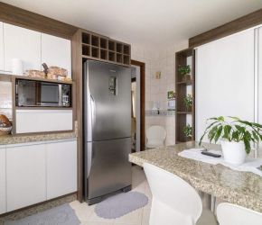Apartamento no Bairro Ponta Aguda em Blumenau com 3 Dormitórios (3 suítes) e 253 m² - 5280