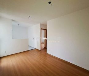 Apartamento no Bairro Progresso em Blumenau com 2 Dormitórios e 50 m² - 2063