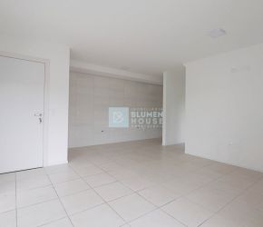 Apartamento no Bairro Salto Norte em Blumenau com 2 Dormitórios (1 suíte) e 74 m² - 4191586