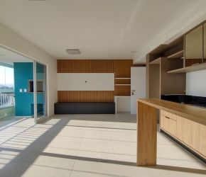 Apartamento no Bairro Salto Norte em Blumenau com 2 Dormitórios (1 suíte) e 74 m² - 4401292