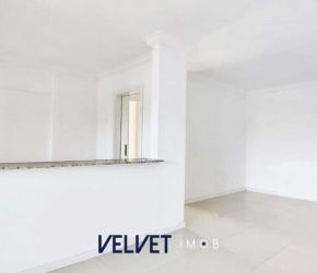 Apartamento no Bairro Velha em Blumenau com 80 m² - 13277