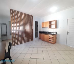 Apartamento no Bairro Velha em Blumenau com 21 m² - 6581858