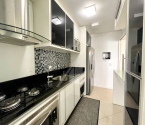 Apartamento no Bairro Velha em Blumenau com 3 Dormitórios (2 suítes) e 130.42 m² - 7839