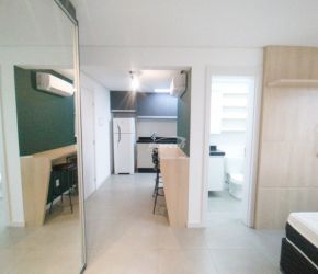 Apartamento no Bairro Velha em Blumenau com 1 Dormitórios e 30 m² - 35718700