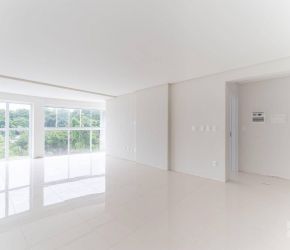 Apartamento no Bairro Velha em Blumenau com 3 Dormitórios (1 suíte) e 104 m² - AP6550