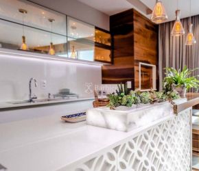 Apartamento no Bairro Velha em Blumenau com 3 Dormitórios (3 suítes) e 136 m² - 3825920