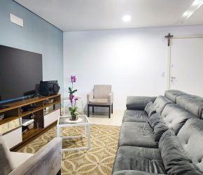Apartamento no Bairro Velha em Blumenau com 3 Dormitórios (1 suíte) e 114 m² - 1134