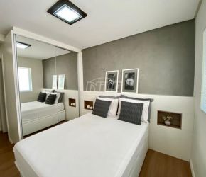 Apartamento no Bairro Velha em Blumenau com 2 Dormitórios (1 suíte) e 77 m² - 21124