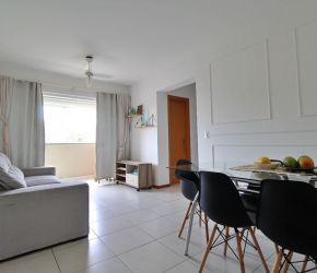 Apartamento no Bairro Velha Central em Blumenau com 2 Dormitórios (1 suíte) e 72.61 m² - 6186