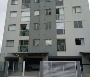 Apartamento no Bairro Velha Central em Blumenau com 2 Dormitórios (2 suítes) - 3319122