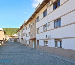 Apartamento no Bairro Velha Central em Blumenau com 2 Dormitórios e 85 m² - 6580563
