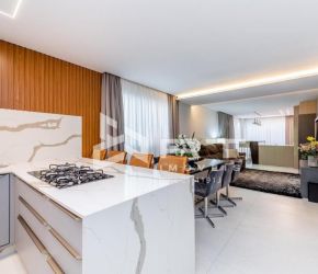 Apartamento no Bairro Victor Konder em Blumenau com 3 Dormitórios (3 suítes) e 135 m² - 3345