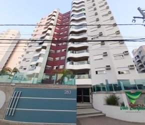 Apartamento no Bairro Victor Konder em Blumenau com 3 Dormitórios (1 suíte) e 157.5 m² - 3480440