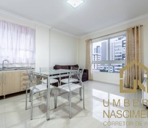 Apartamento no Bairro Vila Nova em Blumenau com 1 Dormitórios e 51 m² - 941