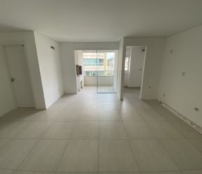 Apartamento no Bairro Vila Nova em Blumenau com 3 Dormitórios (3 suítes) e 81.07 m² - 3690378