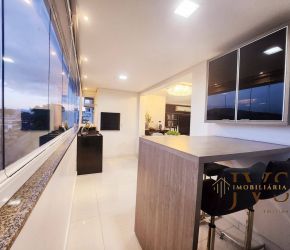 Apartamento no Bairro Vila Nova em Blumenau com 3 Dormitórios (2 suítes) e 117 m² - 303